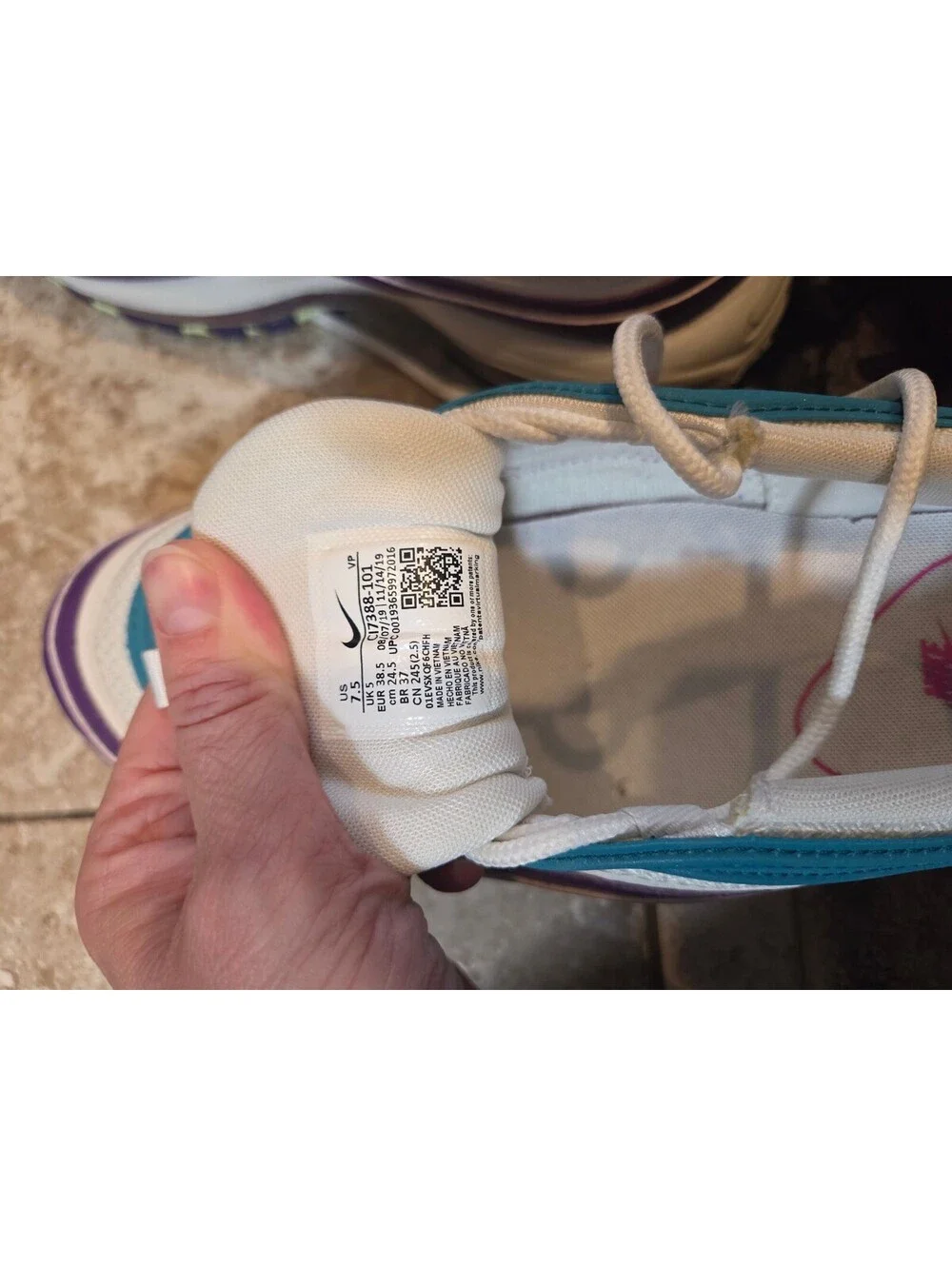 Nike Air Max 97 Women's Sneakers Hornets Easter Colorway Purple Teal Blue